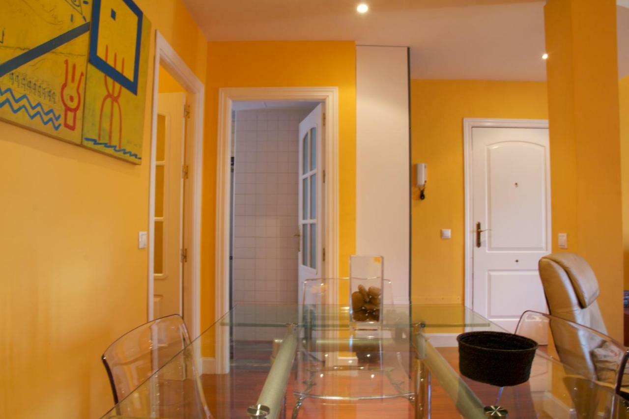 Apartamento San Benito C Sevilla Bagian luar foto