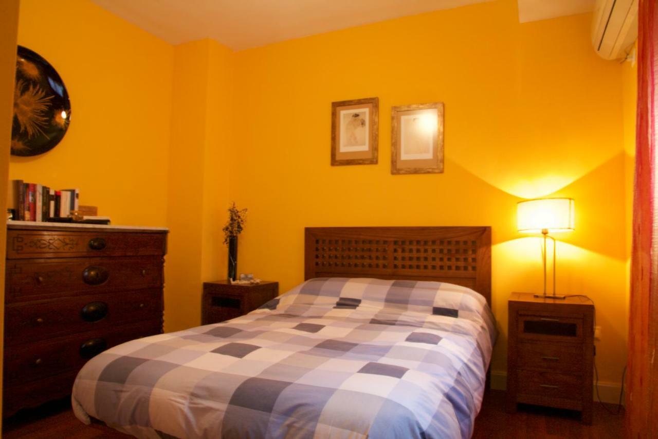 Apartamento San Benito C Sevilla Bagian luar foto