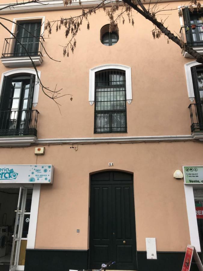 Apartamento San Benito C Sevilla Bagian luar foto