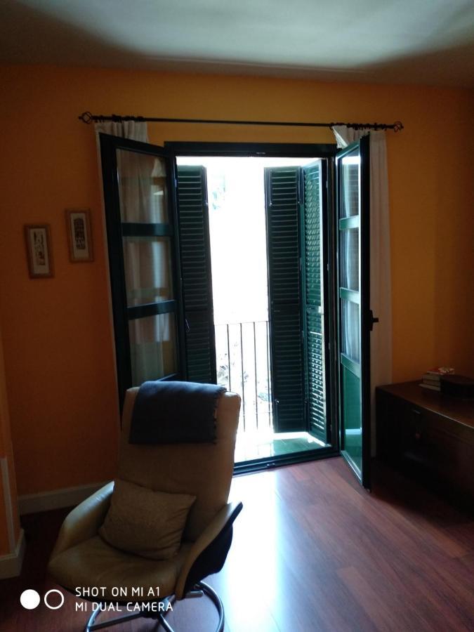 Apartamento San Benito C Sevilla Bagian luar foto